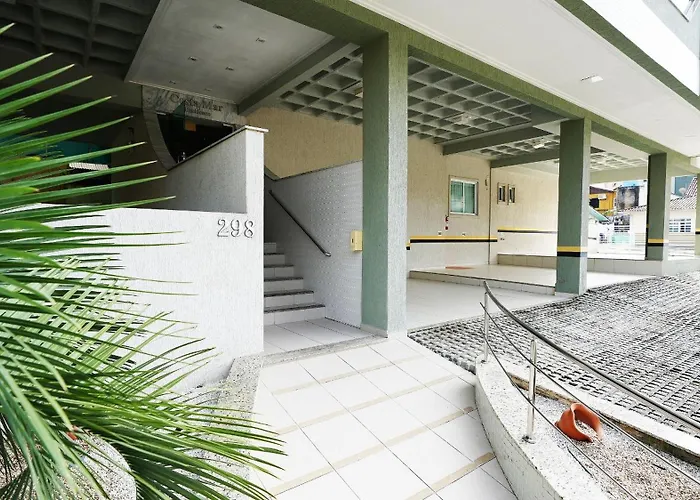 Edifício Costa Mar - Centro de Bombinhas Apartamento
